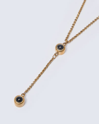 Colar Par de Amor - Duas fotografias