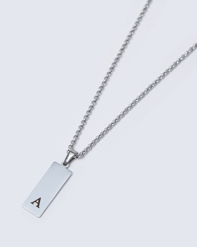 Colar com Pendente Retangular - Gravação Inicial/Coordenadas