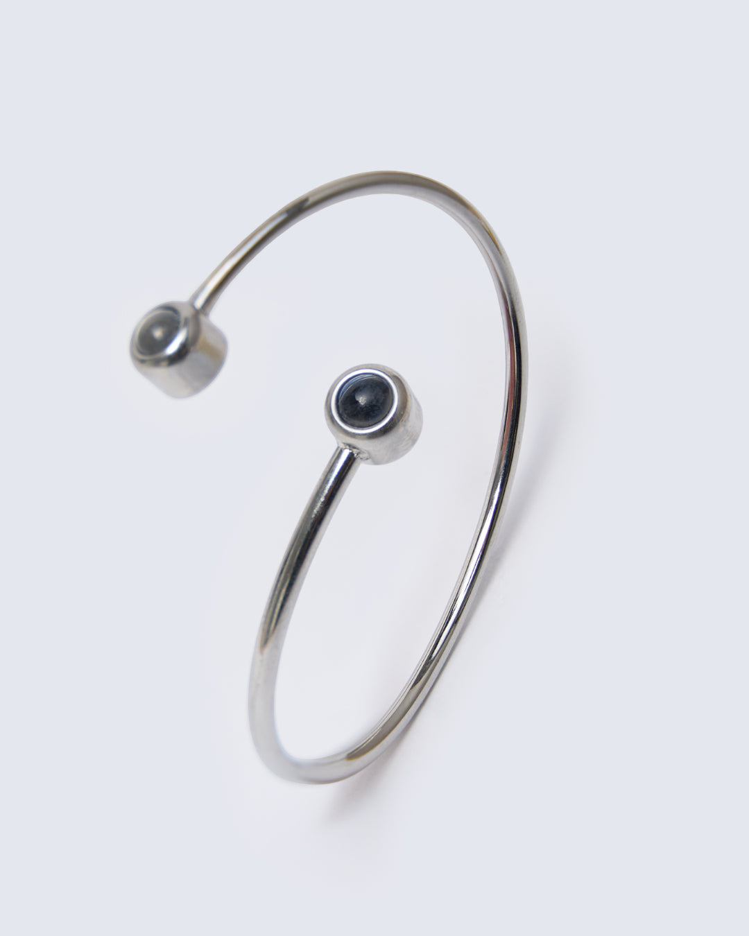 Pulseira Par de Amor - Duas fotografias