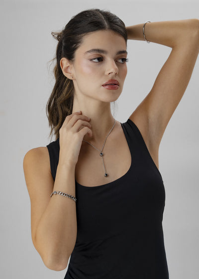 Colar Par de Amor - Duas fotografias