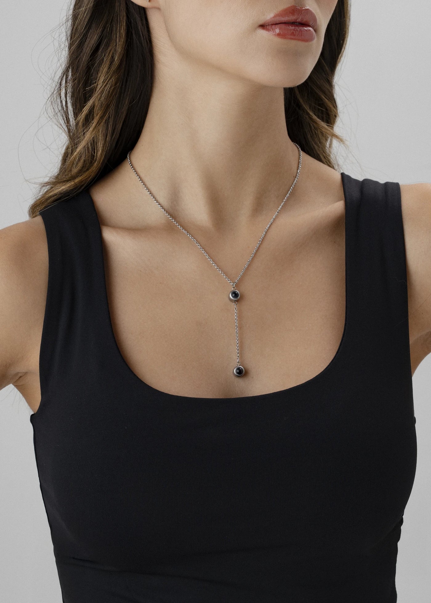 Colar Par de Amor - Duas fotografias